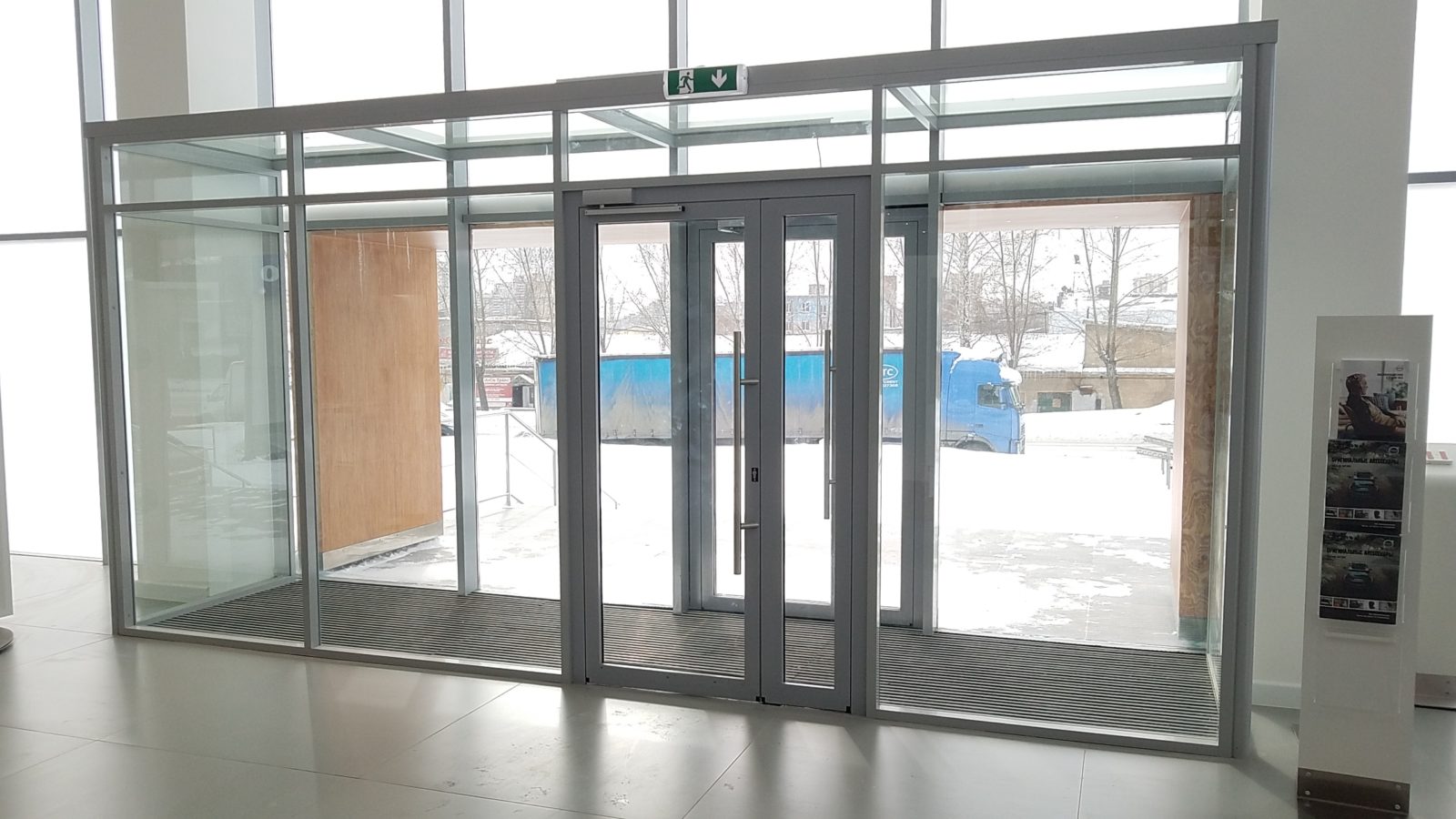 Алюминиевая дверь 600×2100 мм. GFTD21207 Алюминиевая дверь 600×2100 мм. GFTD21207